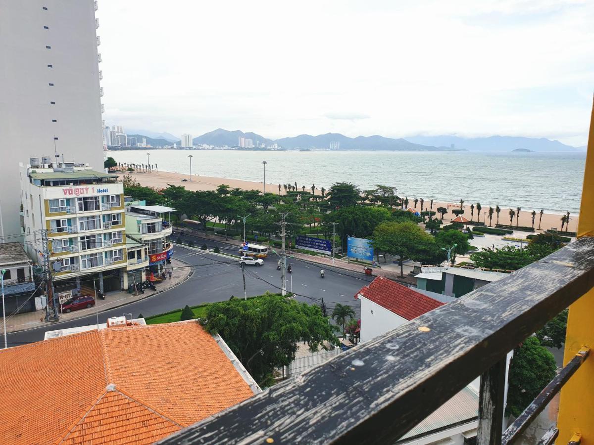 Vanda Hotel Nha Trang Buitenkant foto