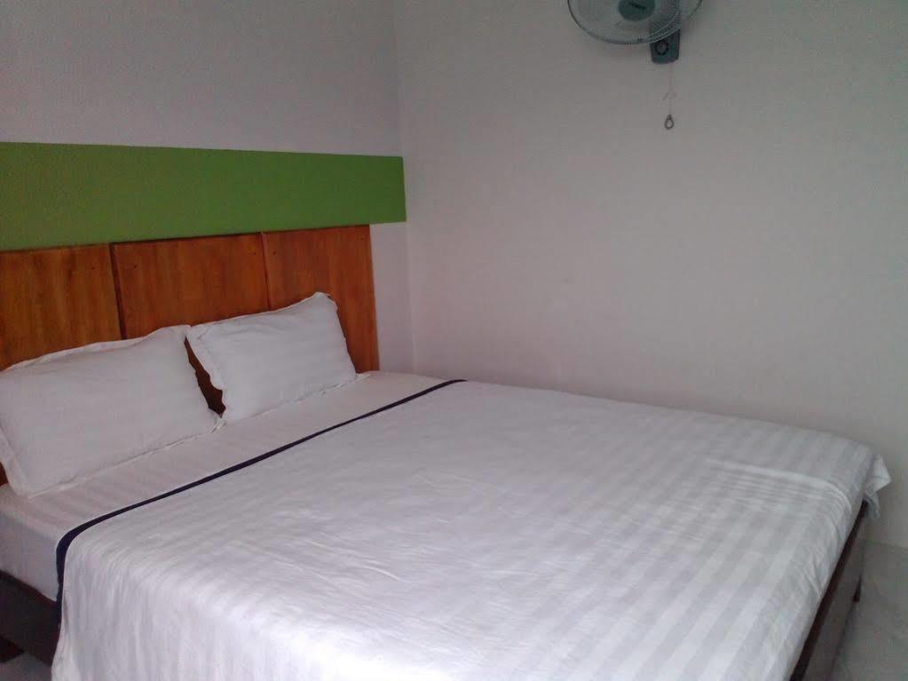 Vanda Hotel Nha Trang Buitenkant foto